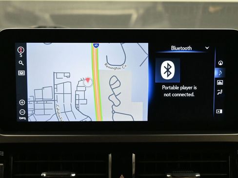 Used 2023 Lexus GX 460 Premium w/ Premium Package image 13