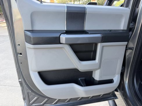 Used 2018 Ford F150 XLT RWD image 15