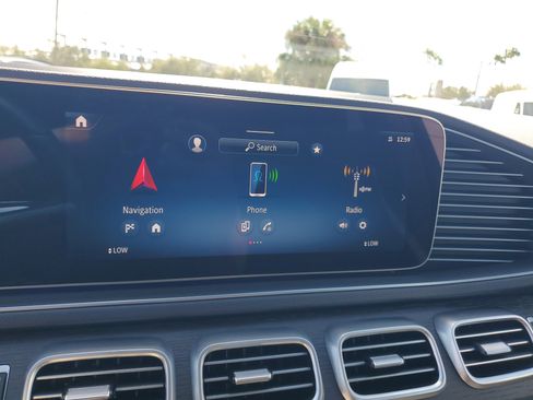 Certified 2025 Mercedes-Benz GLE 580 4MATIC image 30