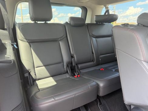 Used 2025 Ford Expedition Max Active AWD/4WD image 43