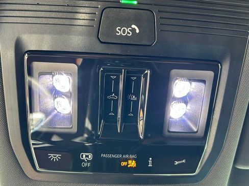 New 2026 Volkswagen Tiguan SEL R-Line image 30