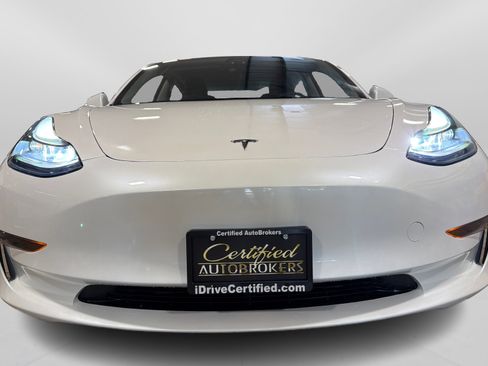 Used 2023 Tesla Model 3 Standard Range RWD image 10