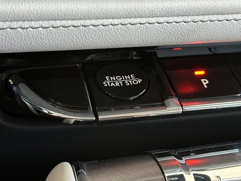 New 2026 Lincoln Aviator AWD image 23