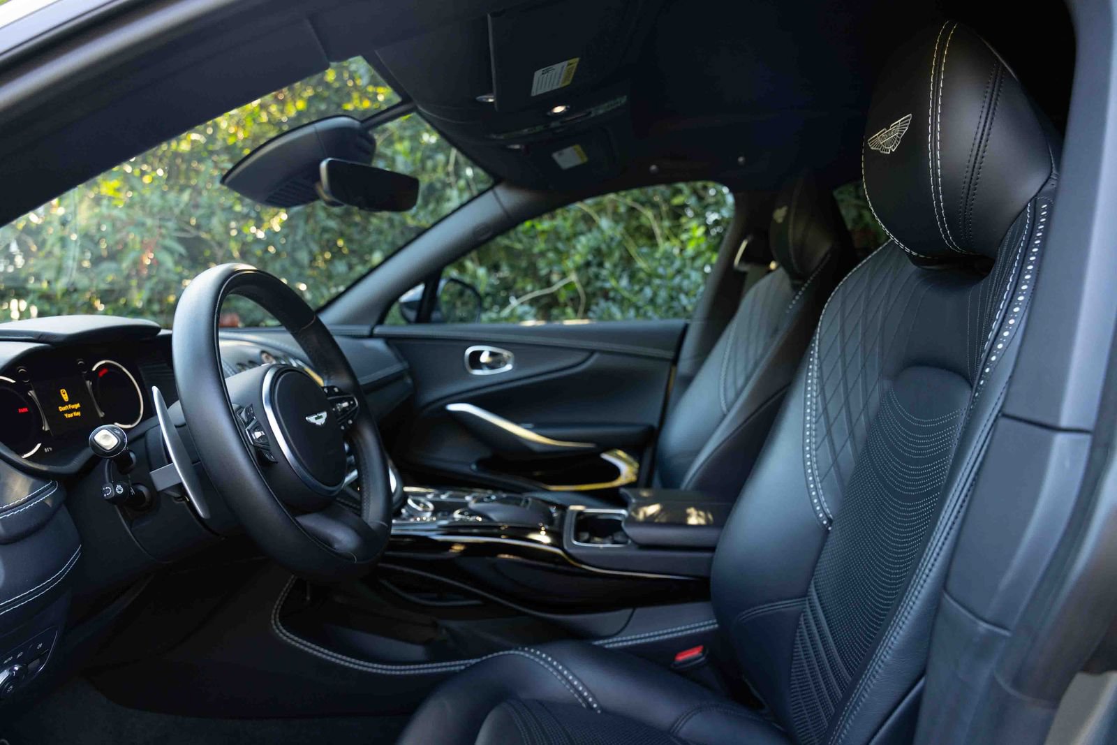 Used 2023 Aston Martin DBX 707 AWD/4WD image 17