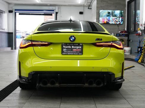 Used 2023 BMW M4 xDrive Competition w/ M Carbon Exterior Package AWD/4WD image 7