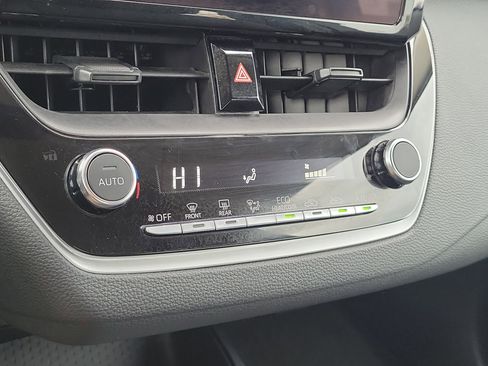 Used 2024 Toyota Corolla LE image 26