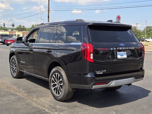 New 2025 Ford Expedition Platinum image 6