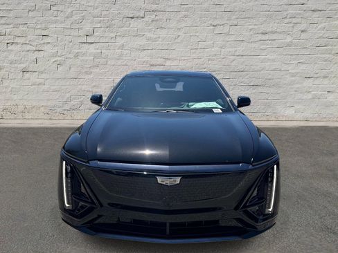 New 2026 Cadillac Lyriq Signature Sport RWD image 8