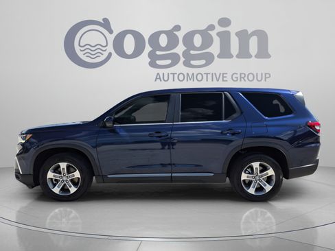 Certified 2025 Honda Pilot EX-L image 3