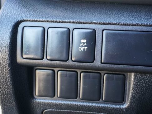Used 2019 Mitsubishi Eclipse Cross ES FWD image 23