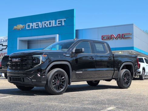 New 2026 GMC Sierra 1500 Elevation AWD/4WD image 1