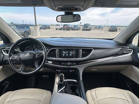 Used 2019 Buick Enclave Essence AWD/4WD image 21