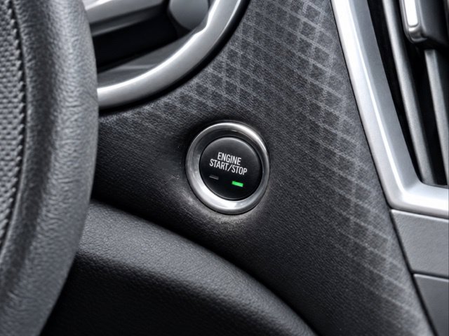 Certified 2025 Chevrolet Malibu LT FWD image 17