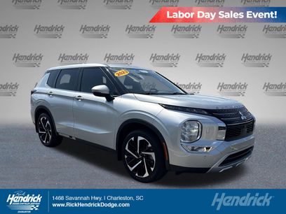 Used 2023 Mitsubishi Outlander SE
