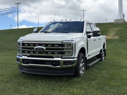 New 2026 Ford F250 Lariat w/ Lariat Ultimate Package