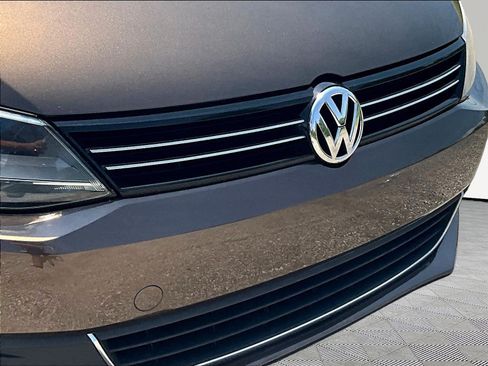 Used 2014 Volkswagen Jetta SE FWD image 31