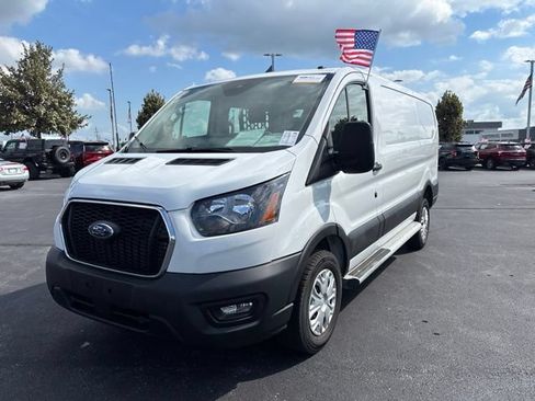 Certified 2025 Ford Transit 250 Low Roof w/ Exterior Upgrade Package RWD image 4