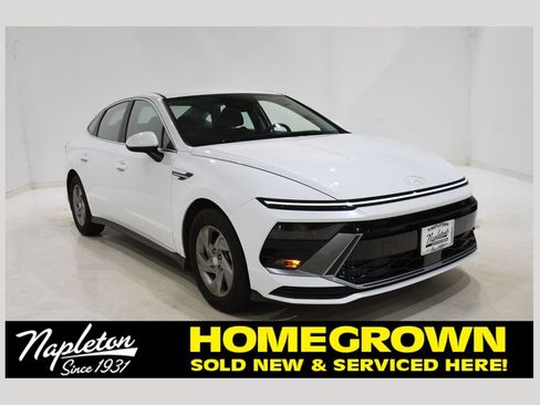 Certified 2025 Hyundai Sonata SE image 1