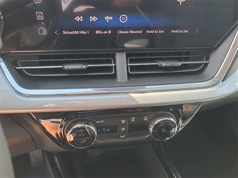 New 2026 Chevrolet Trax LT image 33