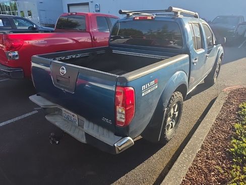 Used 2005 Nissan Frontier NISMO w/ (J01) Sunroof Pkg AWD/4WD image 3