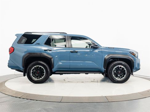 Certified 2025 Toyota 4Runner TRD Off-Road Premium AWD/4WD image 13
