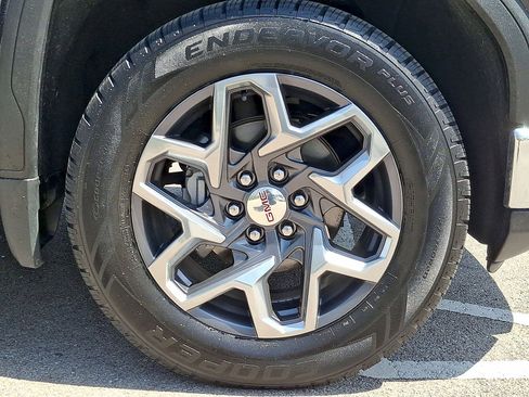 Used 2022 GMC Sierra 1500 SLE w/ X31 Off-Road Package AWD/4WD image 27