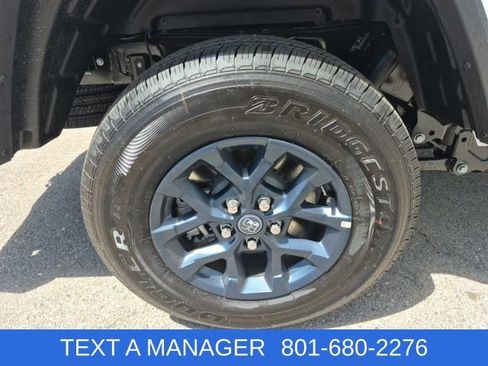 New 2026 Jeep Gladiator Sport AWD/4WD image 6