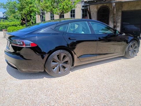 Used 2021 Tesla Model S Long Range AWD/4WD image 12