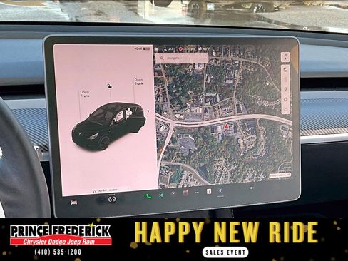 Used 2021 Tesla Model Y Performance image 6