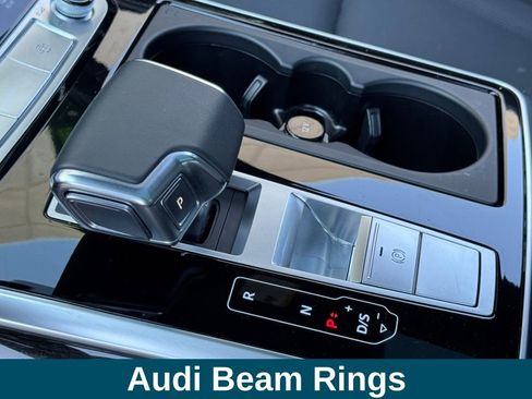 Used 2025 Audi Q7 3.0T Premium Plus image 24