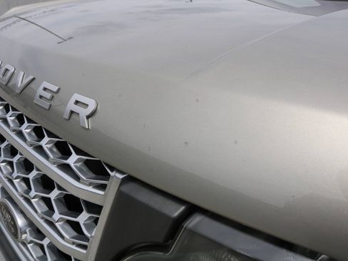 Used 2010 Land Rover Range Rover Supercharged AWD/4WD image 42