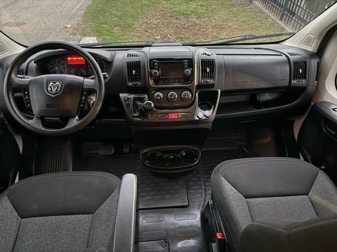 Used 2015 RAM ProMaster 2500 image 23