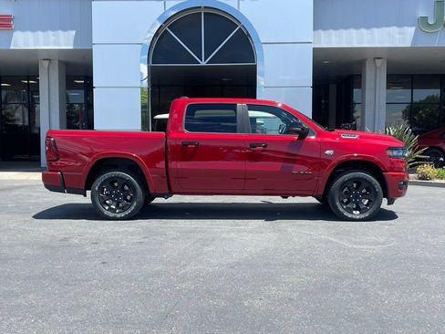 New 2026 RAM 1500 Big Horn AWD/4WD image 3