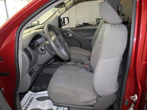 Used 2019 Nissan Frontier SV image 21