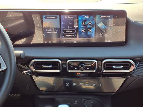 New 2026 Nissan Sentra SV w/ Floor Mat Package FWD image 13