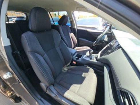 Used 2024 Subaru Outback Premium AWD/4WD image 7