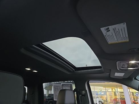 Used 2025 GMC Sierra 1500 Denali w/ Denali Reserve Package image 14