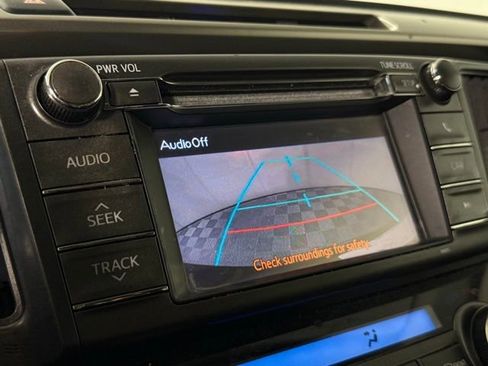 Used 2013 Toyota RAV4 XLE FWD image 18