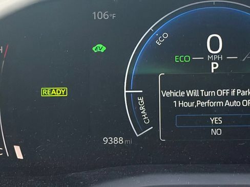 Used 2026 Toyota Camry LE FWD image 12