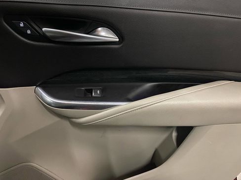 Used 2019 Cadillac XT4 Premium Luxury image 35