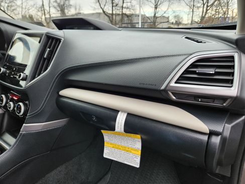 Certified 2023 Subaru Forester Limited image 17