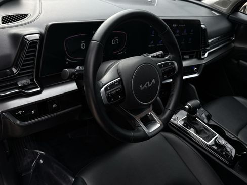 Used 2023 Kia Sportage EX FWD image 20
