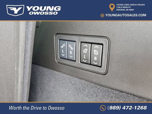 Certified 2025 Cadillac XT6 Sport w/ LPO, Floor Liner Package AWD/4WD image 31