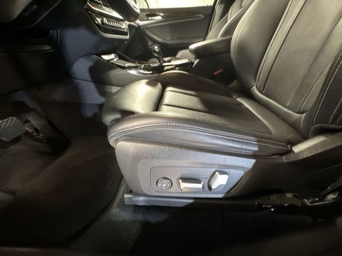 Used 2022 BMW X3 xDrive30i w/ Premium Package 2 image 17