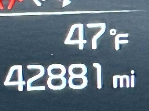 Used 2024 Kia Sportage EX image 24