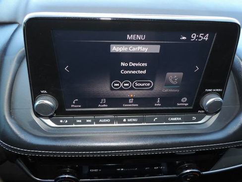 Used 2021 Nissan Rogue SV image 22