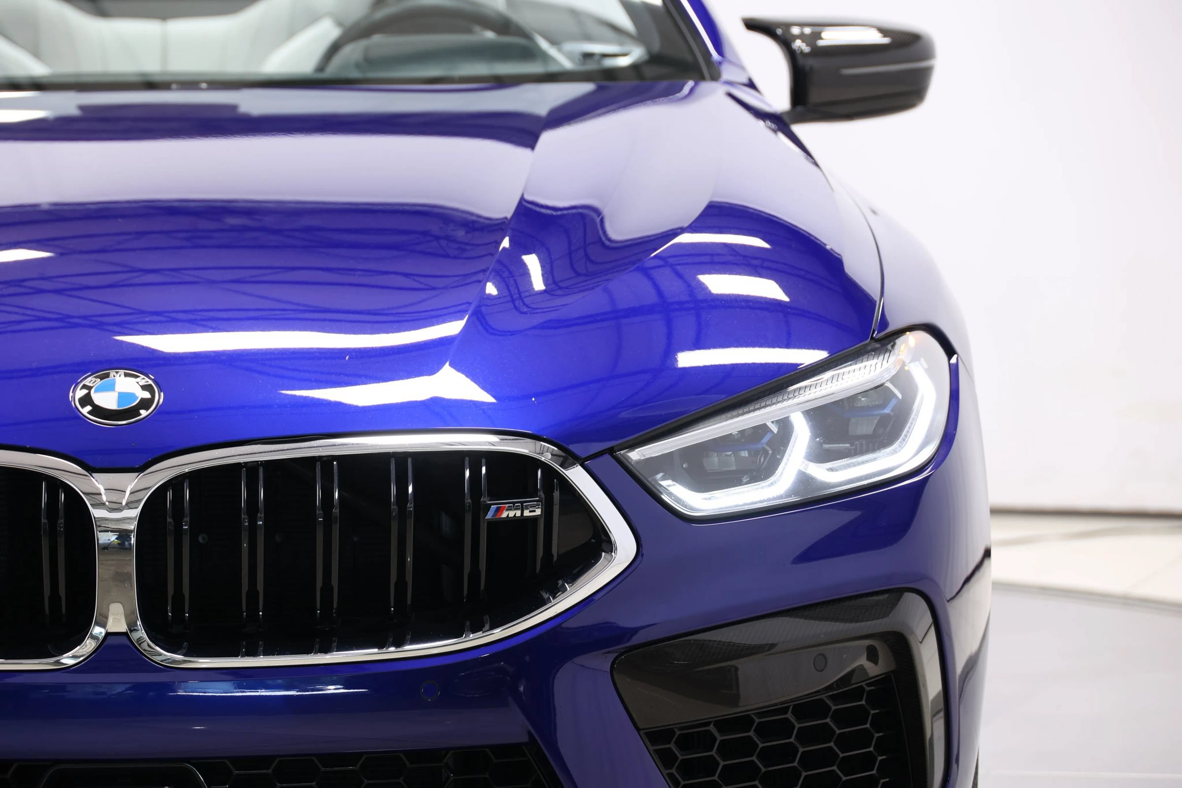 Used 2020 BMW M8 Convertible w/ M Carbon Exterior Package AWD/4WD image 95