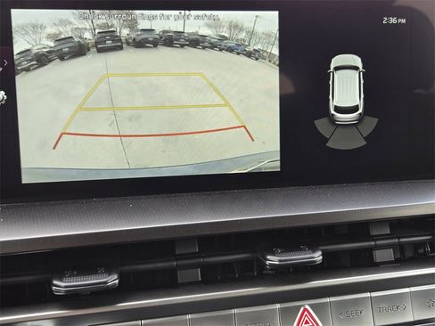 New 2025 Kia Telluride S image 13