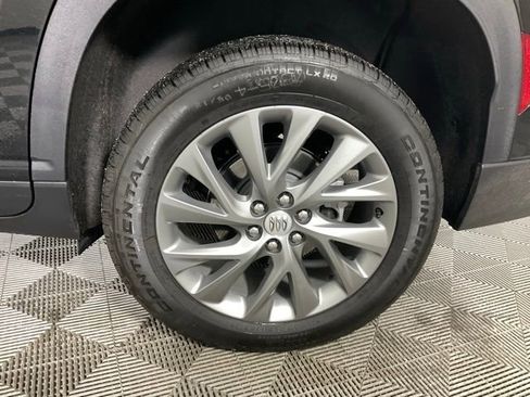 Used 2025 Buick Enclave Preferred image 40