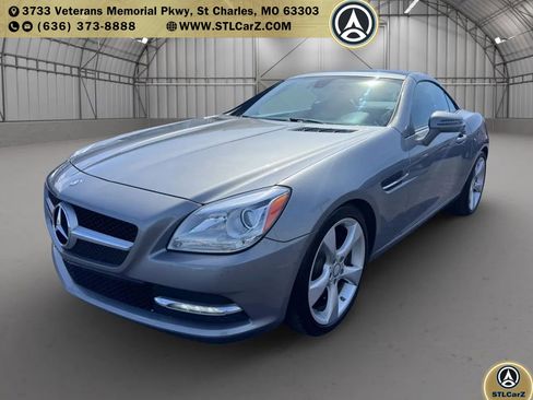 Used 2012 Mercedes-Benz SLK 350 image 7